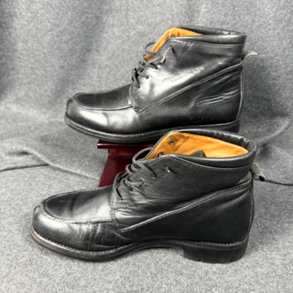 Cole Haan Black Vibram Sole Boots 9M main image 5